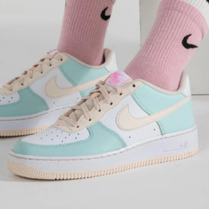 Giay Nike Air Force 1 'Emerald Ice' DV7762-300