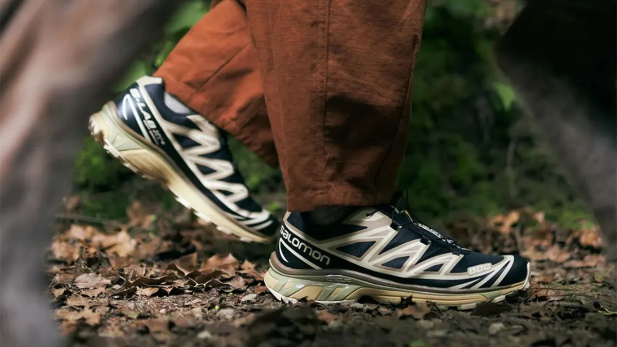 7 đôi sneaker bạn nên sở hữu trong "footwear rotation" của mình Hinh anh 1: 7 doi sneaker ban nen so huu trong "footwear rotation" cua minh