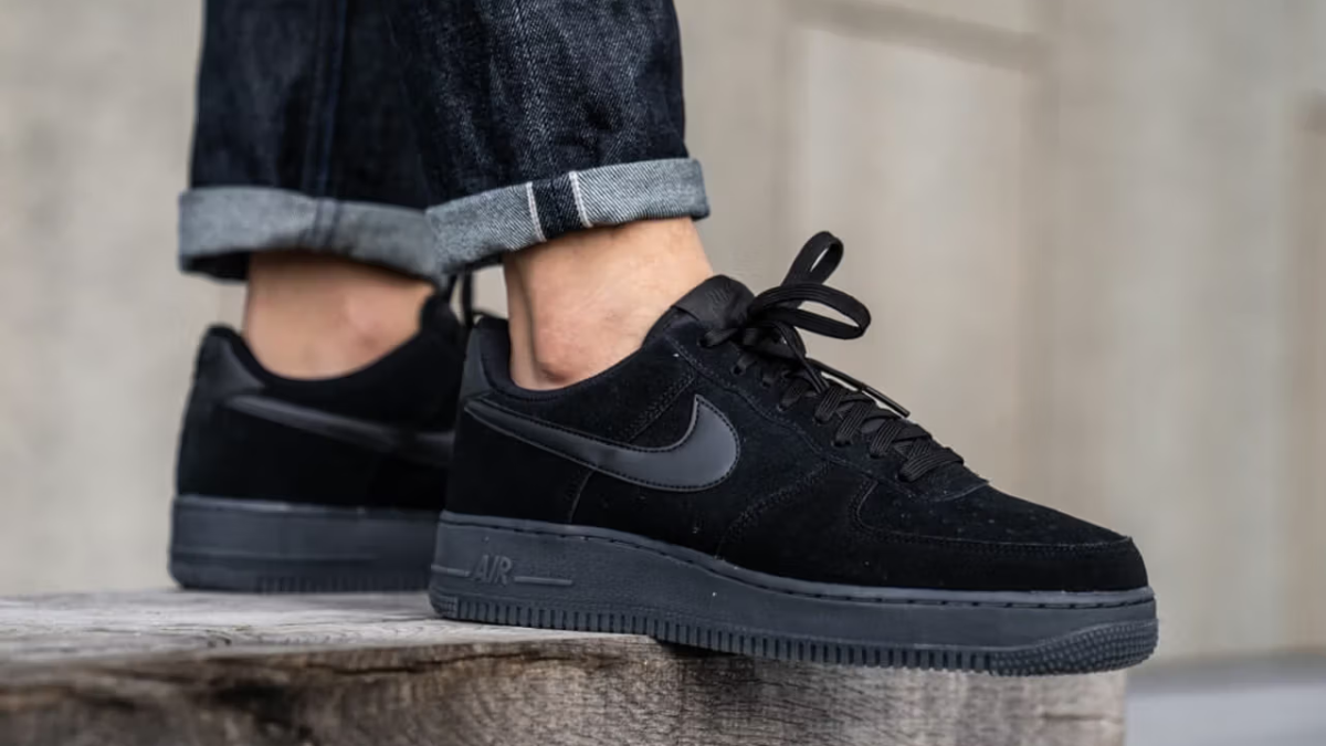 7 đôi sneaker bạn nên sở hữu trong "footwear rotation" của mình Hinh anh 8: 7 doi sneaker ban nen so huu trong "footwear rotation" cua minh