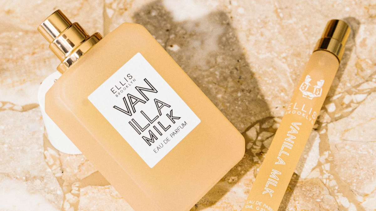 Đâu là những chai nước hoa lý tưởng cho mùa lạnh sắp tới? Hinh anh 1: Dau la nhung chai nuoc hoa ly tuong cho mua lanh sap toi?