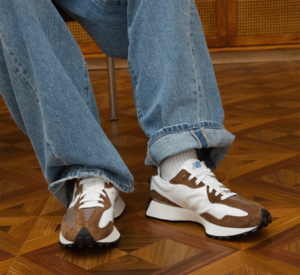 Giay New Balance 327 'Brown White' U327LG