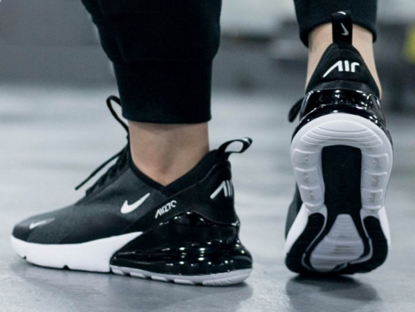 Giay Nike Air Max 270 SE 'Black Heather' BV6669-031