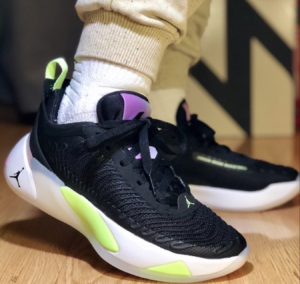 Giay Nike Air Jordan Luka 1 GS 'Black Lime Glow' DQ6513-003