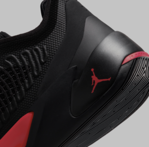 Giay Nike Air Jordan Luka 1 GS 'Bred' DQ6513-060