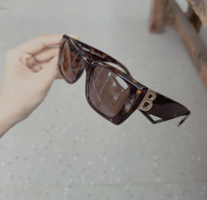 Kinh Burberry Rectangular Sunglasses 'Brown' BE4336-392073