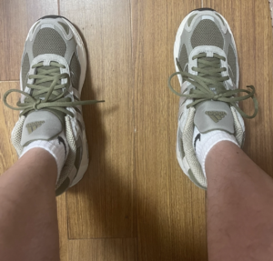 Giay Adidas Response CL 'Silver Pebble' ID4593