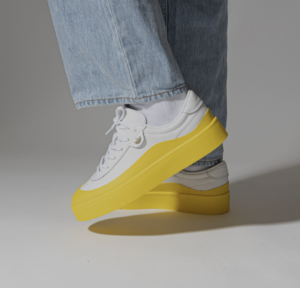 Giay Adidas Nucombe 'White Impact Yellow' H06385