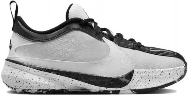 Giay Nike Zoom Freak 5 'Oreo' DZ4486-100