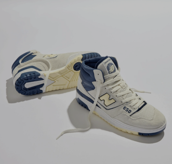 Giay New Balance 650R 'Sea Salt Navy' BB650RVN