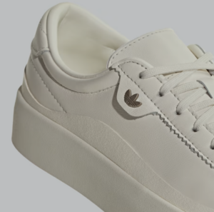 Giay Adidas Nucombe 'Core White' IE4221