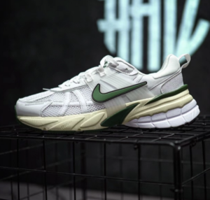 Giay Nike V2K Run 'Fir' FD0736-101