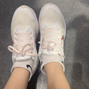 Giay Nike Zoom Winflo 8 'White Flash Crimson' CW3421-101