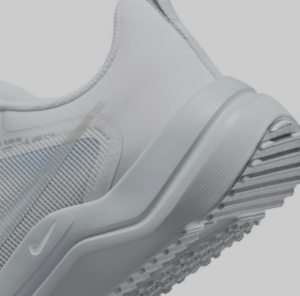 Giay Nike Downshifter 12 'White Pure Platinum' DD9293-100