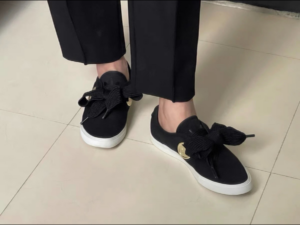 Giay Adidas Sleek Low 'Black Gold Metallic' FV0741