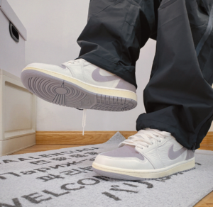 Giay Nike Air Jordan 1 Retro 'Atmosphere Grey' CZ0790-101