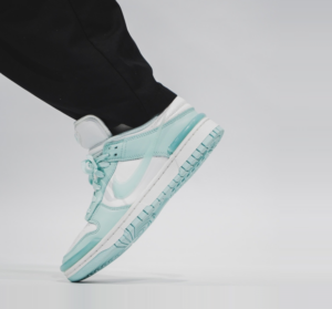 Giay Nike Dunk Low Twist ‘Jade Ice’ DZ2794-101