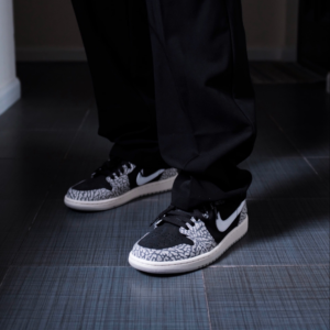 Giay Nike Air Jordan 1 Retro Low OG GS 'Black Cement' CZ0858-001