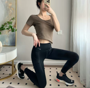 Giay Nike ZoomX Invincible Run Flyknit 3 'Oreo' DR2615-002