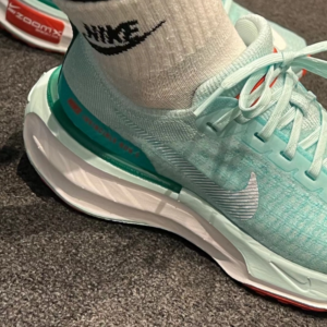 Giay Nike ZoomX Invincible Run Flyknit 3 'Jade Ice' DR2660-300