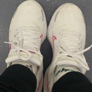 Giay Nike ZoomX Invincible Run Flyknit 2 'White Pink' DC9993-100