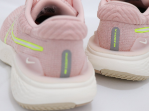 Giay Nike ZoomX Invincible Run Flyknit 2 'Volt Pink' DC9993-600