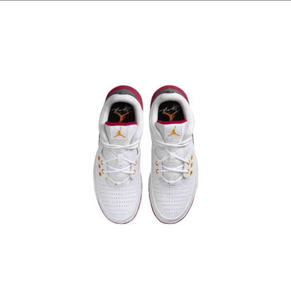 Giay Nike Air Jordan Max Aura 5 'White' DZ4353-160