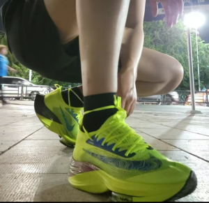 Giay Nike Air Zoom Alphafly 'Volt' DC5238-702