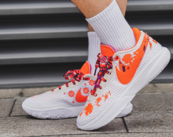 Giay Nike LeBron 20 Premium 'Plange Ceremony' FJ0725-801