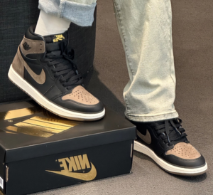 Giay Nike Air Jordan 1 Retro High OG 'Palomino' FD1437-020