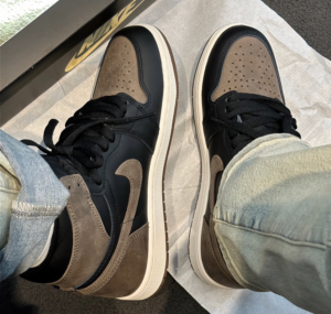 Giay Nike Air Jordan 1 Retro High OG 'Palomino' FD1437-020