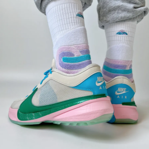 Giay Nike Zoom Freak 5 'Beige Green' DX4996-100