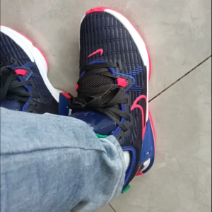 Giay Nike Lebron Witness VI Ep 'Siren Red' DC8994-005