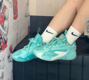 Giay Nike Air Jordan Luka 2 'Matador' DX8733-300