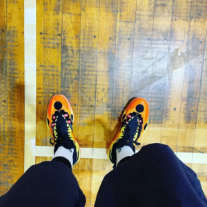 Giay Nike Air Jordan Zion x Naruto 1 SP 'Kyuubi' DQ4706-780