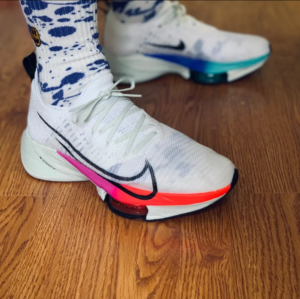 Giay Nike Air Zoom Turbo Flyknit 'White Violet' CJ2102-100