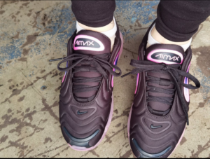 Giay Nike Air Max 720 GS 'Black Laser Pink' AQ3196-007