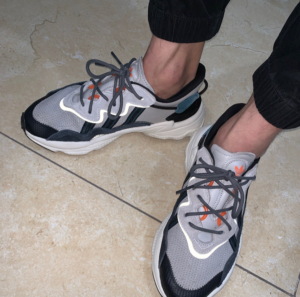 Giay Adidas Ozweego 'Grey Utility Green' FY1570