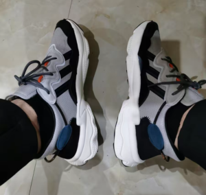 Giay Adidas Ozweego 'Grey Utility Green' FY1570