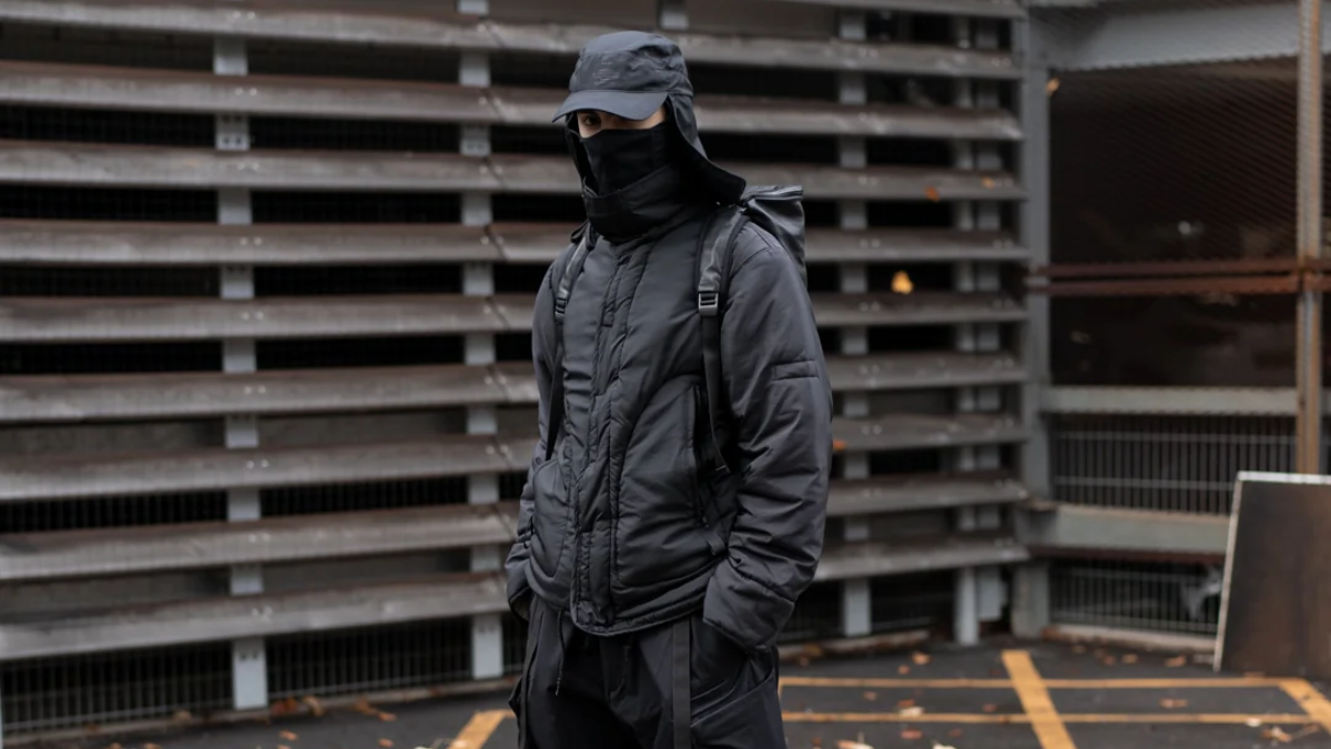 Techwear: Xu hướng giao thoa giữa thời trang và công nghệ Hinh anh 4: Techwear: Xu huong giao thoa giua thoi trang va cong nghe