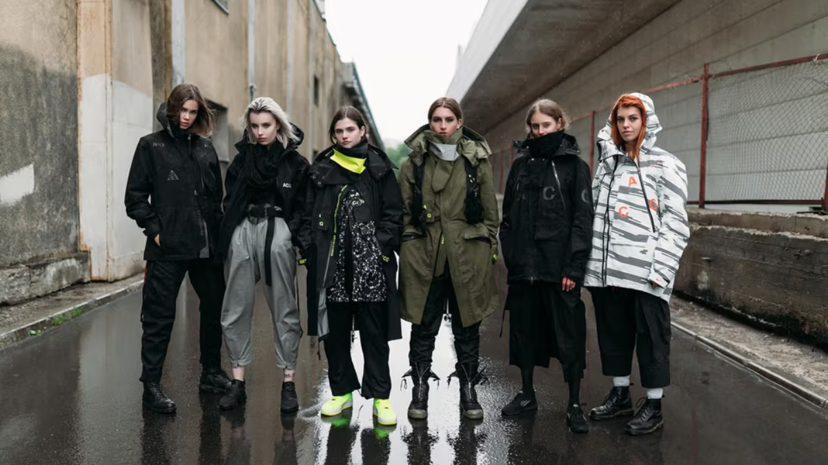 Techwear: Xu hướng giao thoa giữa thời trang và công nghệ Hinh anh 8: Techwear: Xu huong giao thoa giua thoi trang va cong nghe