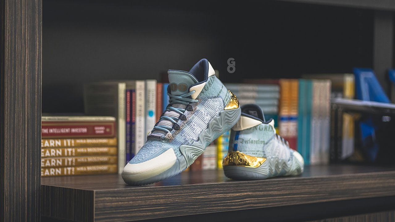 Top 20 đôi giày bóng rổ tốt nhất mùa NBA 2022-2023 (Phần 2) Hinh anh 3: Top 20 doi giay bong ro tot nhat mua NBA 2022-2023 (Phan 2)