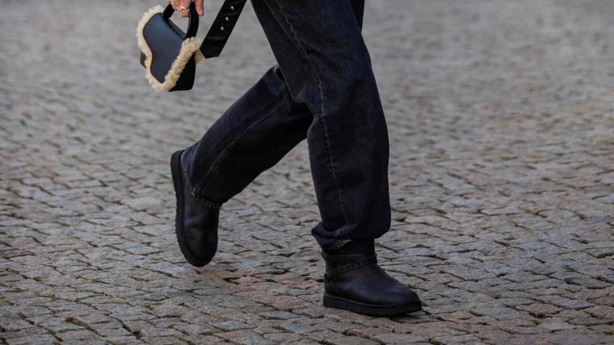 Từ xấu xí đến xuất sắc: Dòng thời gian của giày boots UGG Hinh anh 10: Tu xau xi den xuat sac: Dong thoi gian cua giay boots UGG