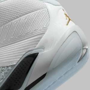 Giay Nike Jordan 38 'FIBA' FN7481-100