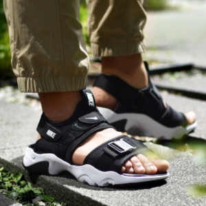 Dep Nike Canyon Sandal 'Black White' CI8797-002