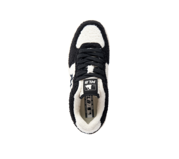 Giay MLB Chunky Liner FLeece 'White Black' 3ASXCLF36-50BKS