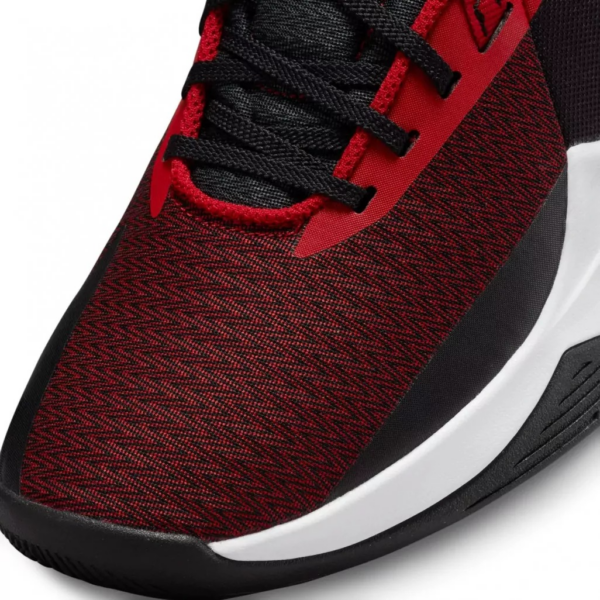 Giay Nike Precision 6 'Bred' DD9535-002