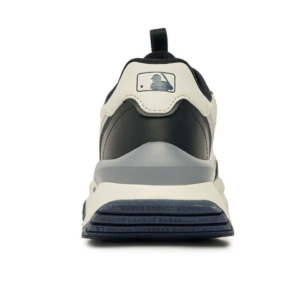 Giay MLB Chunky Runner NY 'Black White' 3ASHRJ13N-50BKS