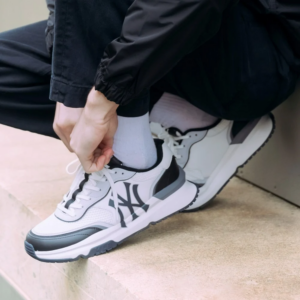 Giay MLB Chunky Runner NY 'Black White' 3ASHRJ13N-50BKS