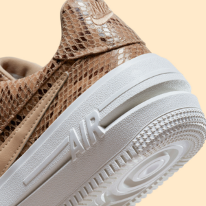 Giay Nike Air Force 1 PLT.AF.ORM 'Snakeskin' FJ4965-200