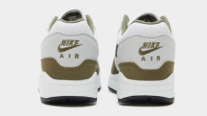 Giay Nike Air Max 1 'White Black Medium Olive' FD9082-102